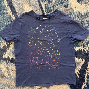 Hanna Andersson Graphic Tee - Constellations.  Size 6-7.